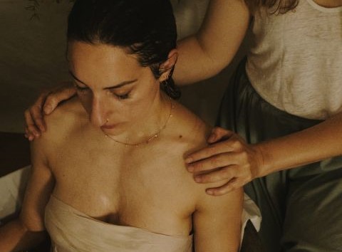 SOINS POSTPARTUM MOIS D’OR A DOMICILE AVEC VANESSA, DOULA